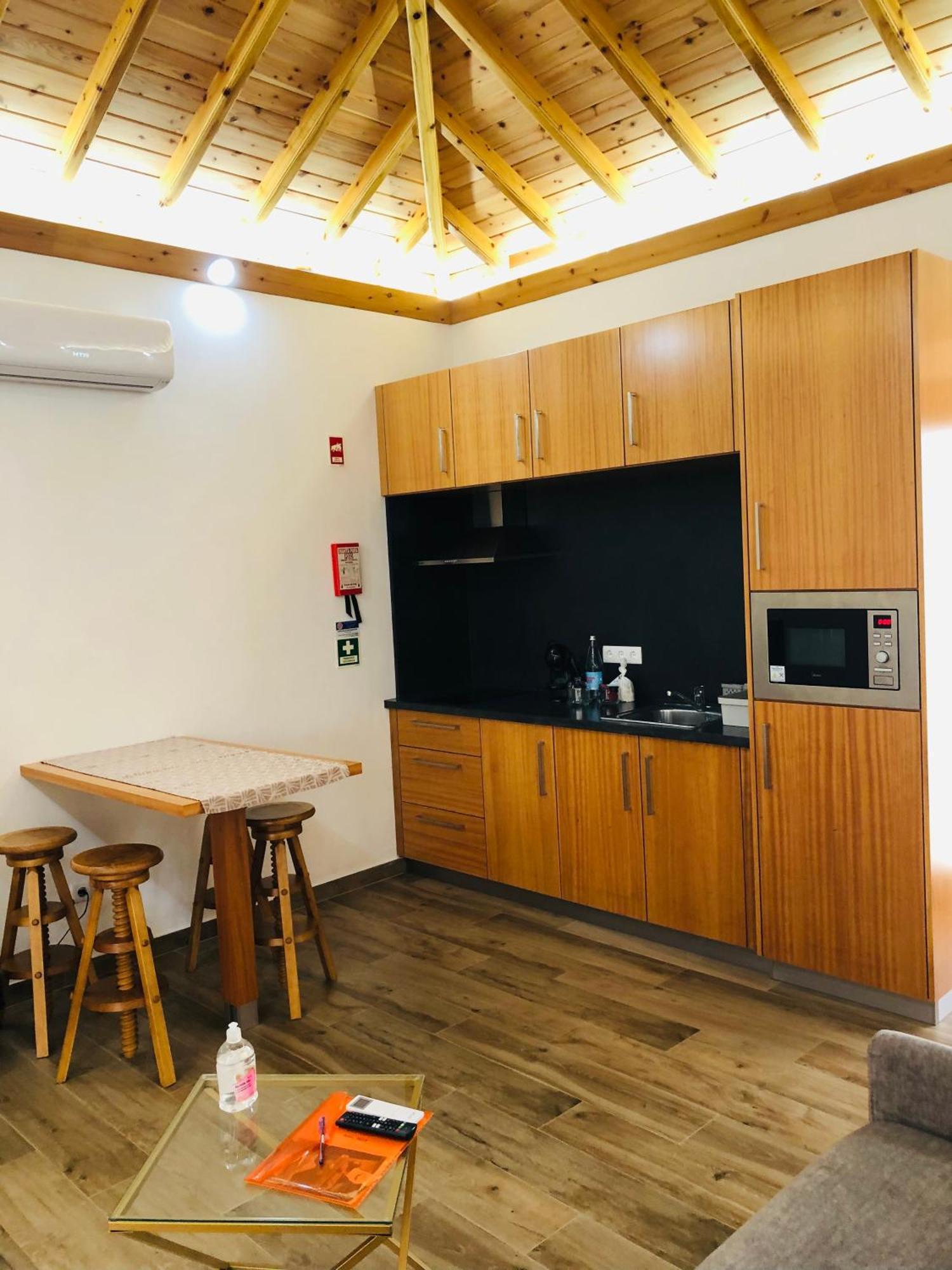 Amu- Apartamentos Misterios Da Urzelina Exterior foto